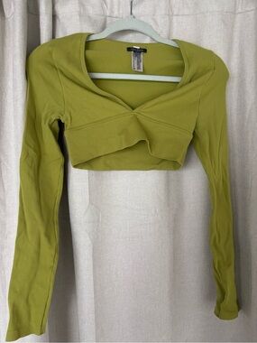 wild fable green seamless going out top